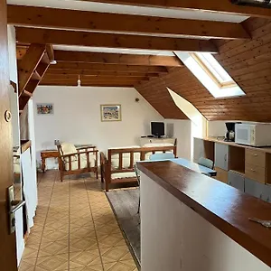 Au Centre - Port Appartement